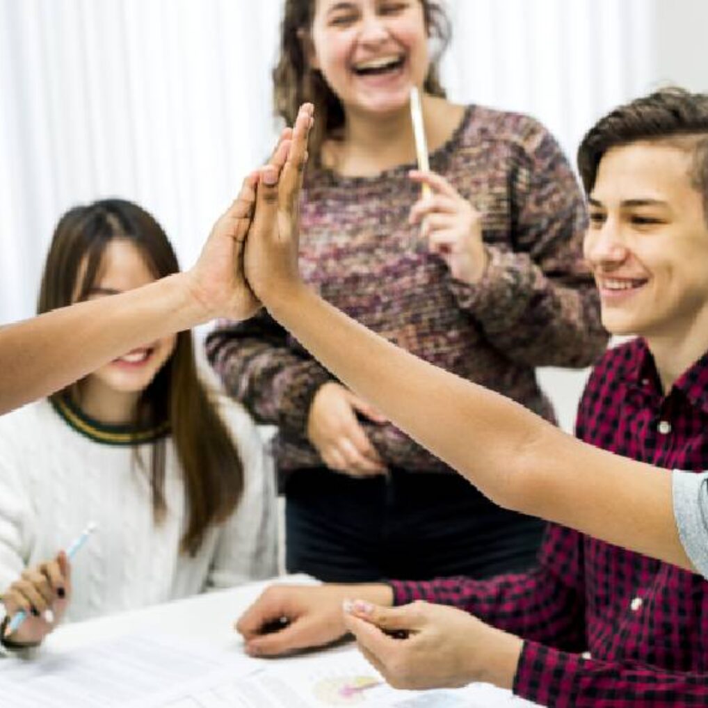 Programa Presencial para niños y jóvenes privados y grupales